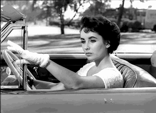 classichollywoodcentral: Elizabeth Taylor