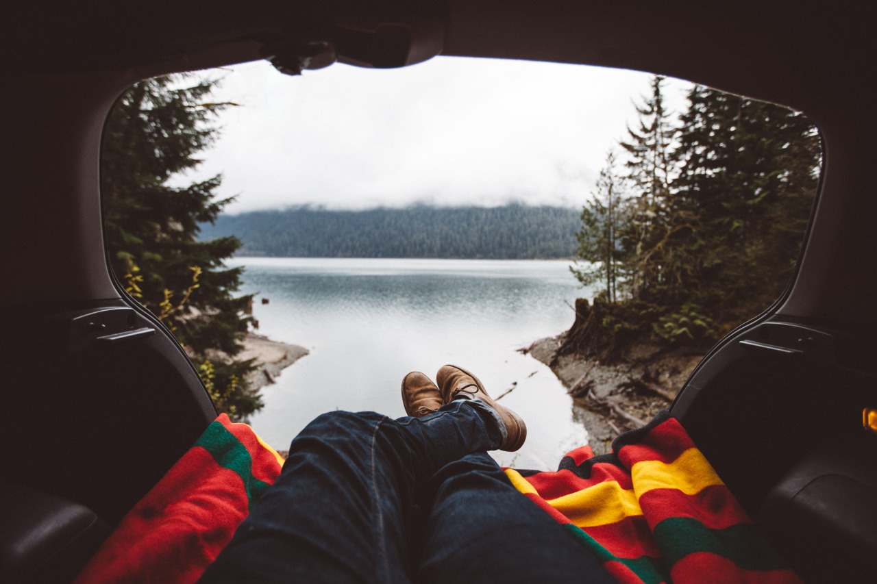 samelkinsphoto:  Enjoying the morning views along Baker Lake.