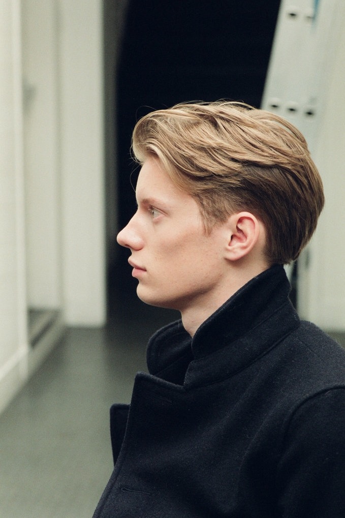 strangeforeignbeauty:  Margaret Howell Spring/Summer 2014 Backstage by Roberta Ridolfi