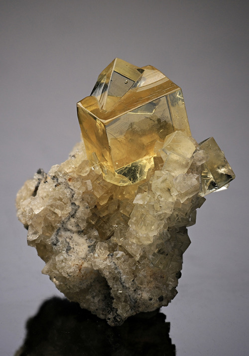 hematitehearts:  Fluorite (Penetrating Twin) on Limestone MatrixLocality:  Hilton Mine, Scordale, Cumbria, England, EuropeSize:  2.8 × 2.7 × 1.8 cm