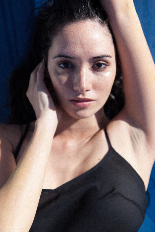 whoopdeefuckoff:  Sara Malakul Lane 
