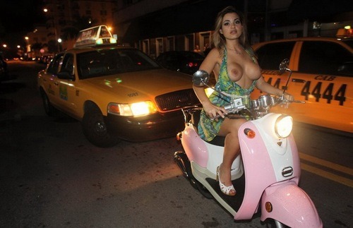 Flashing and nude in public