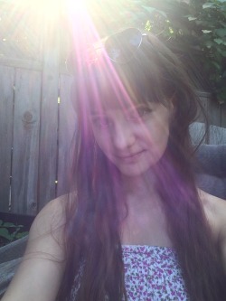 doelita:  yesterday was actually nice. i read in the backyard for four hours