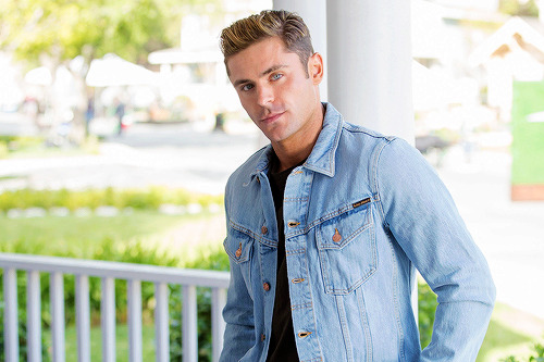 psycob1tch:  Zac Efron. 