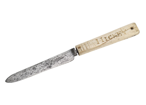 goldenpolar:Cornelius Hickey’s knife. This kinfe, as well as some officers utensils were found
