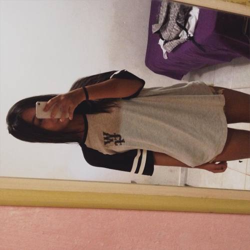 https://streetgrl.tumblr.com/post/146213378232