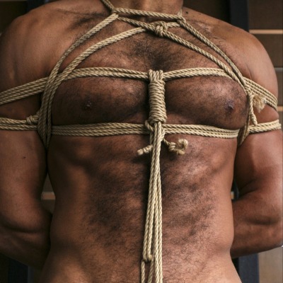 neguinhxx:Black people also practice Shibari. // My Collection for Black is Beautiful.