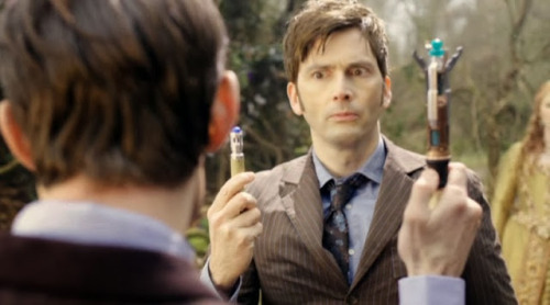 mondegreenscream:  lumos5001:  my-flourish-and-blotts:  “Mine is bigger than yours”   sonicing intensifies  That is literally all I could think when I saw this. 