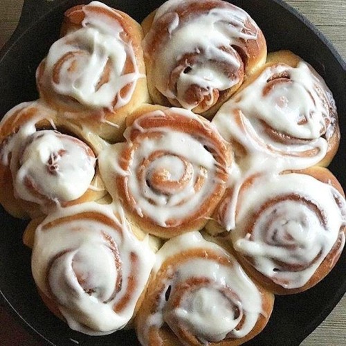 cinnamon buns