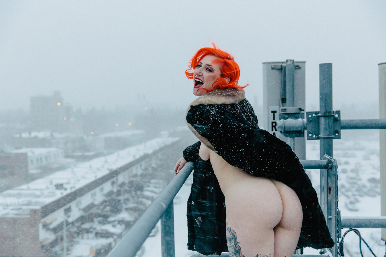 ninalavoix:  It’s supposed to snow again.. but this might keep you warm.  Photos