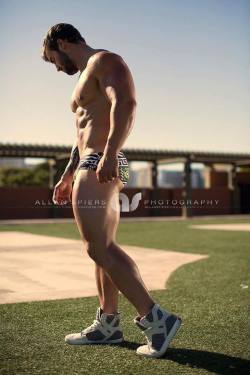 fitmen1:  Jake Burton 