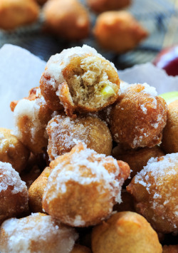 fullcravings:Frisky Apple Fritters  Frisky