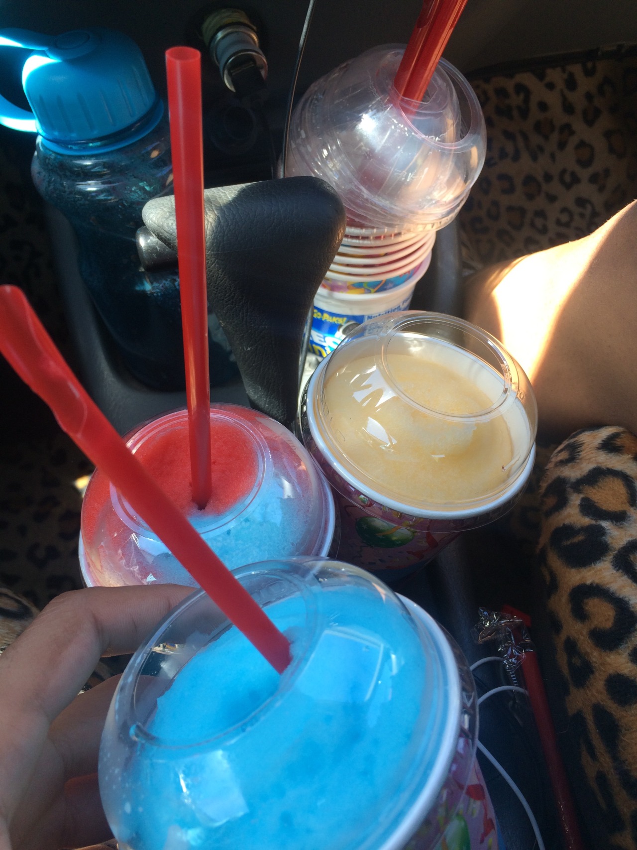 marcel-wolfgang:  britaughtu:  freakfviry:  doublevforvictory:  therealkingzo:  Dates