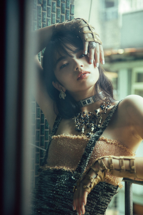 nana komatsu