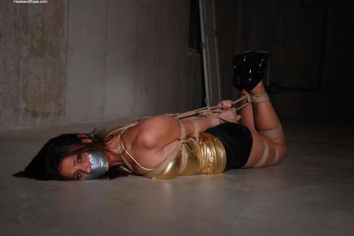 bondagehedgehog:Cali Logan adult photos