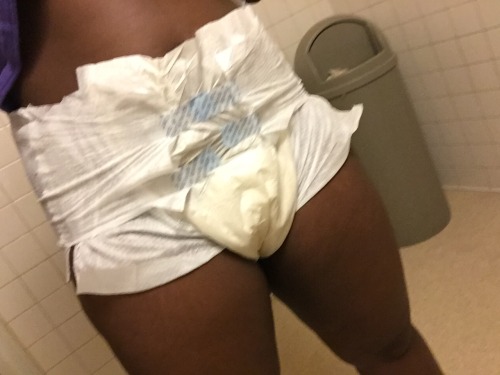 sydneessecretfetish:  My wittle diaper bum. I warmed it up as soon as i put it on