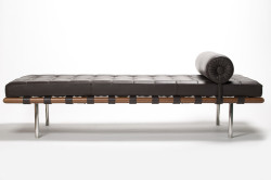 sixty9degrees:Ludwig Mies van der Rohe:  Barcelona Couch