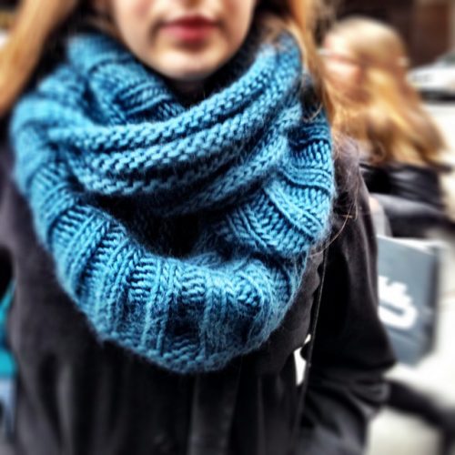 branda - (vía Bulky Cowls, Easy AND Clever - Mason-Dixon Knitting)...