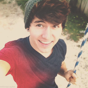 5secxndsoflauren:  Jc mmph.