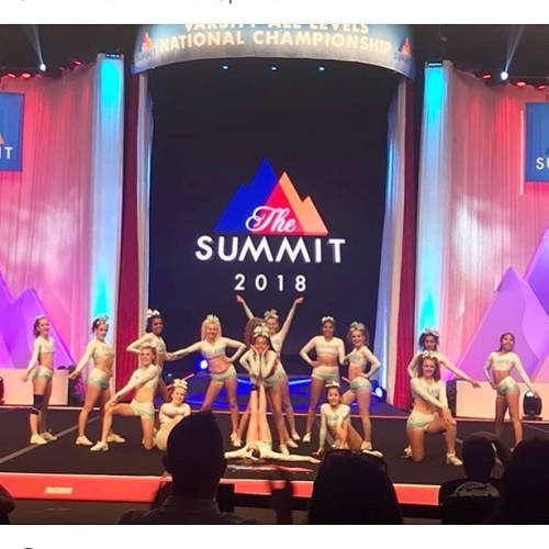 @islandelitecheerleading at #thesummit