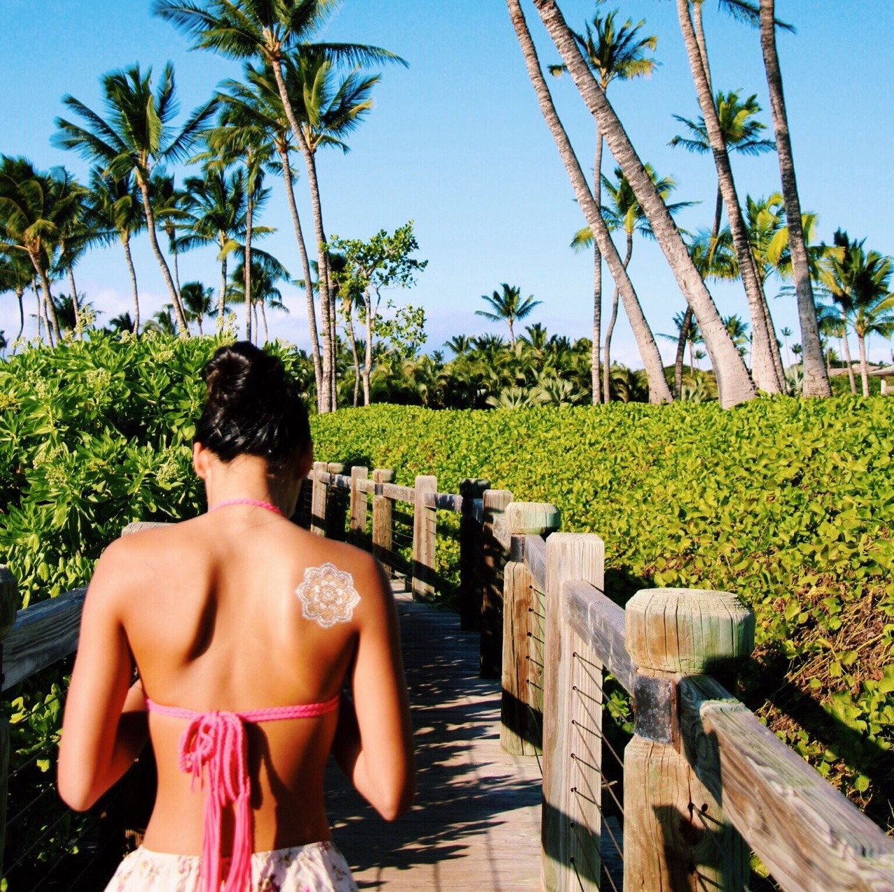 sunkissedmurmaids:  maui lovin&rsquo;