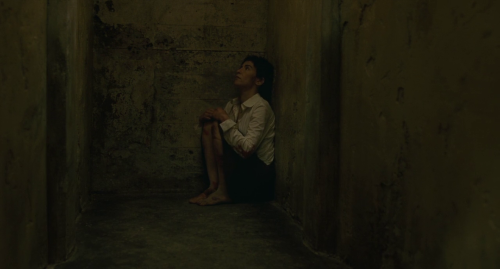 elideario:Childhood is a knife stuck in your throat. It can’t be easily removed.Incendies (2010)Writ