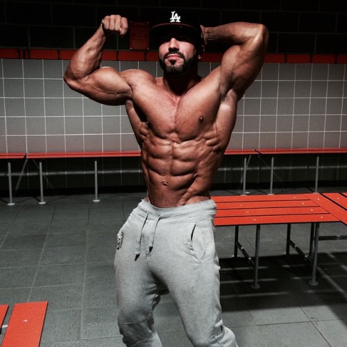 Sex cdnlifter27:Nelson LopesIG: @nelsonlopespt pictures