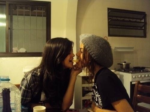 lipstick-lesbian:  a-violet-femme:  ♥ Lesbian Blog ♥  ♀♡♀