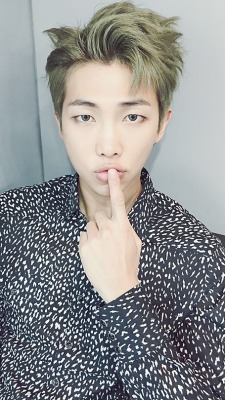 eumag-juseyo:  Bangtan -I donâ€™t know