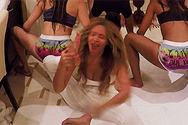  &ldquo;CLAP CLAP CLAP LIKE YOU DON’T CARE!&rdquo; Beyoncé — 7/11 