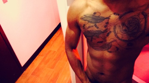 21 Michigan been getting fit lately and feeling good ☺️traplorddeme
