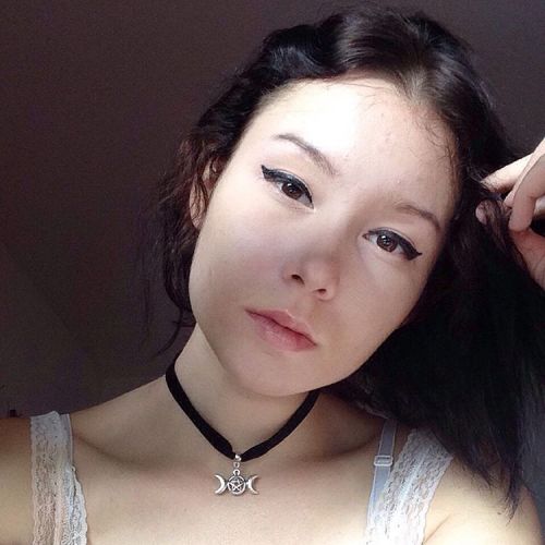 http://streetgrl.tumblr.com/post/154780791512