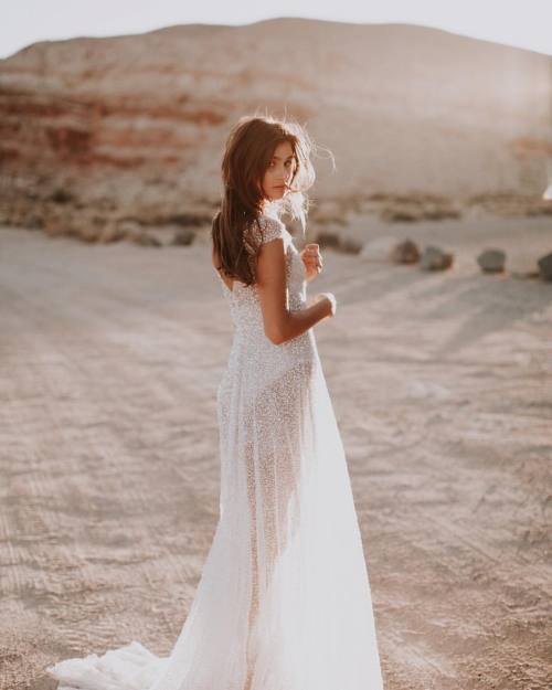 More designs by @annacampbellbridal on the blog today | Photography: @emily.magers | Hair + make up: