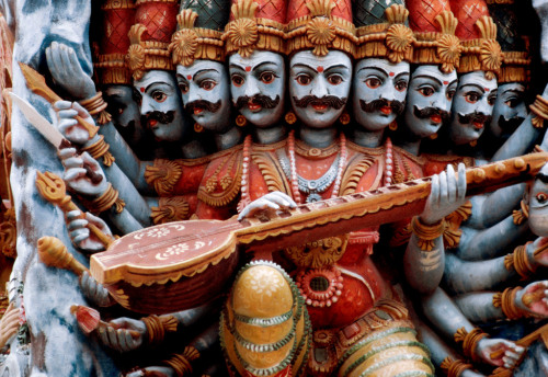 unrar: India, Madurai, 1965. Image of Shiva on Meenakshi Temple, Burt Glinn.