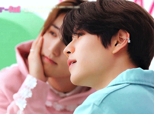 HAN & SEUNGMINJAPAN 2024 SEASON'S GREETINGS