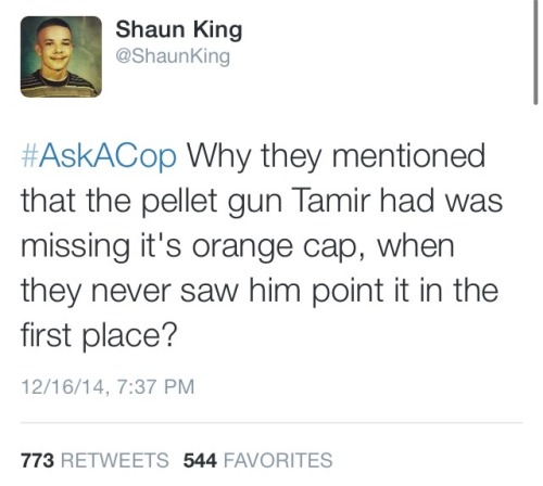 krxs10:  Shaun King calling out the bullshit using CNN’s dumbass #AskACop trend. love this guy
