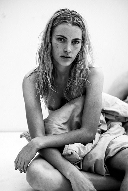 fashionmodelscollection: BAKER Emily