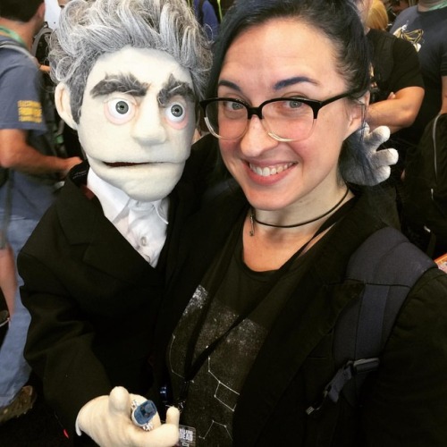 Damn. Just such good workmanship! #thedoctor #petercapaldi #puppet #nycc #doctorwho (at New York Co