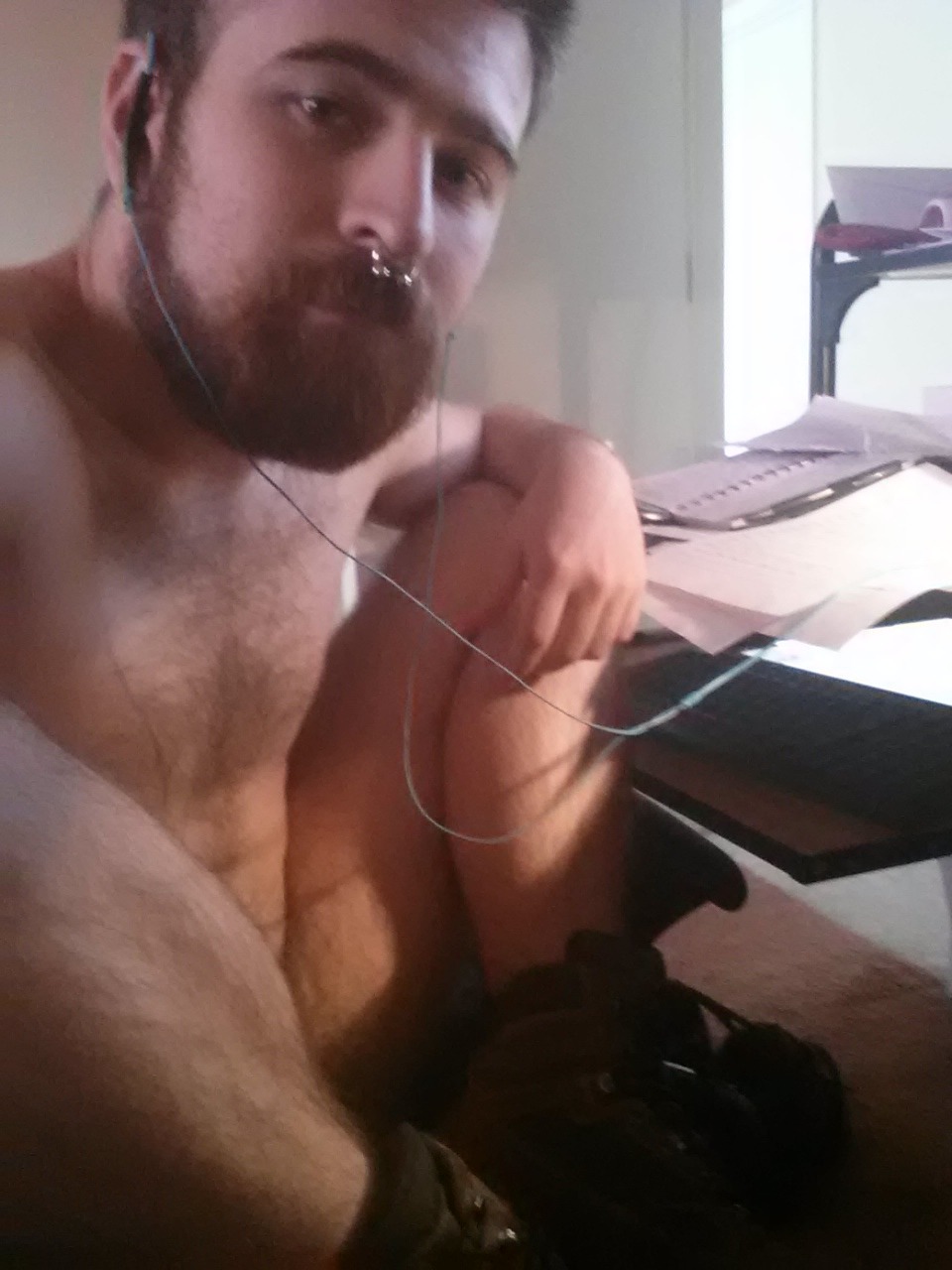 thedudewhosadude:  FINALLY bought some new boots, so I’m gonna put these Cabellas
