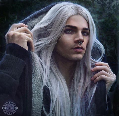 animatedtext: so i follow this guy on instagram (litunium.snow) and i swear he’s a majestic el
