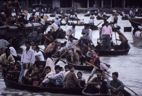 unearthedviews:  BANGLADESH. Dhaka. 1999. Sadarghat is the central section of old Dhaka. Many worker
