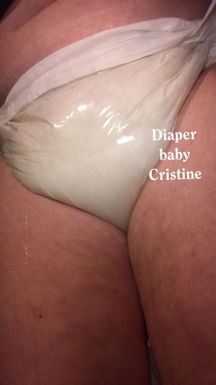 diaperbabycristine: I have to stay in diapers because I’m such a heavy wetter! This diaper was