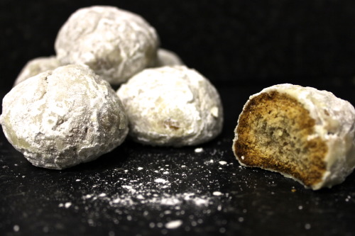 Chai-Spiced Almond Bites 115g | unsalted butter, room temperature 165g | powdered sugar, sifted 2tsp