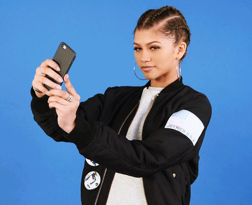 buzzfeedceleb:  Zendaya GIFs for all!