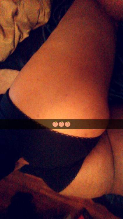 blvck–ice:  my butt looks a little bizarre here.
