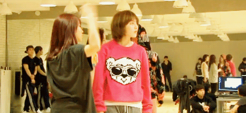 bumkami:   2/… - KARASIA’s backstage