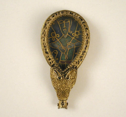 met-medieval-art:Pendant Jewel with Alfred the Great, 19th century (?; original dated 9th century), 