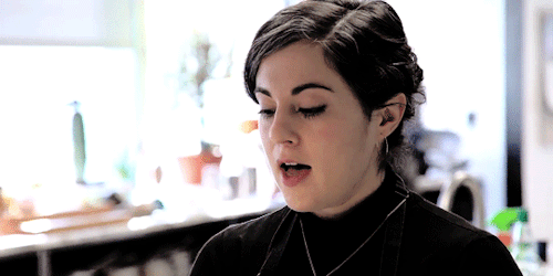 hairsaffitz:From: FROM THE TEST KITCHEN | Claire Makes Linguine and Clams