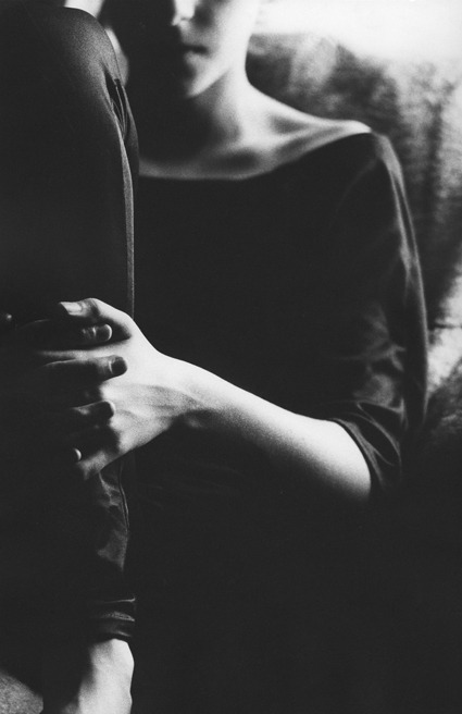 il-vaso-di-pandora-blog:  Non so come dirti quello che provo. Vivo in un’aspettativa