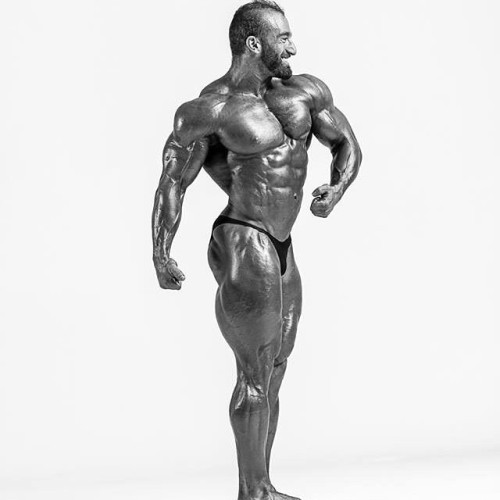 bodybodyman:  Andy Bell